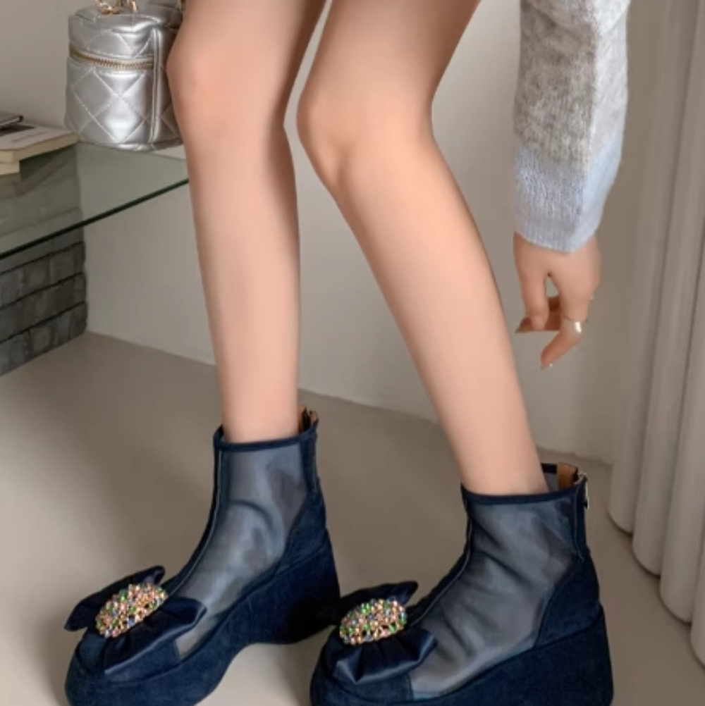 women shoes Heels